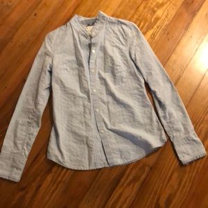 2 for $10 American Eagle button down size 6